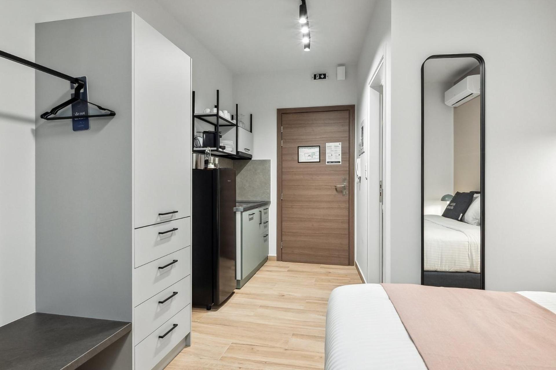 Limehome Athens Solonos City Center Exterior foto